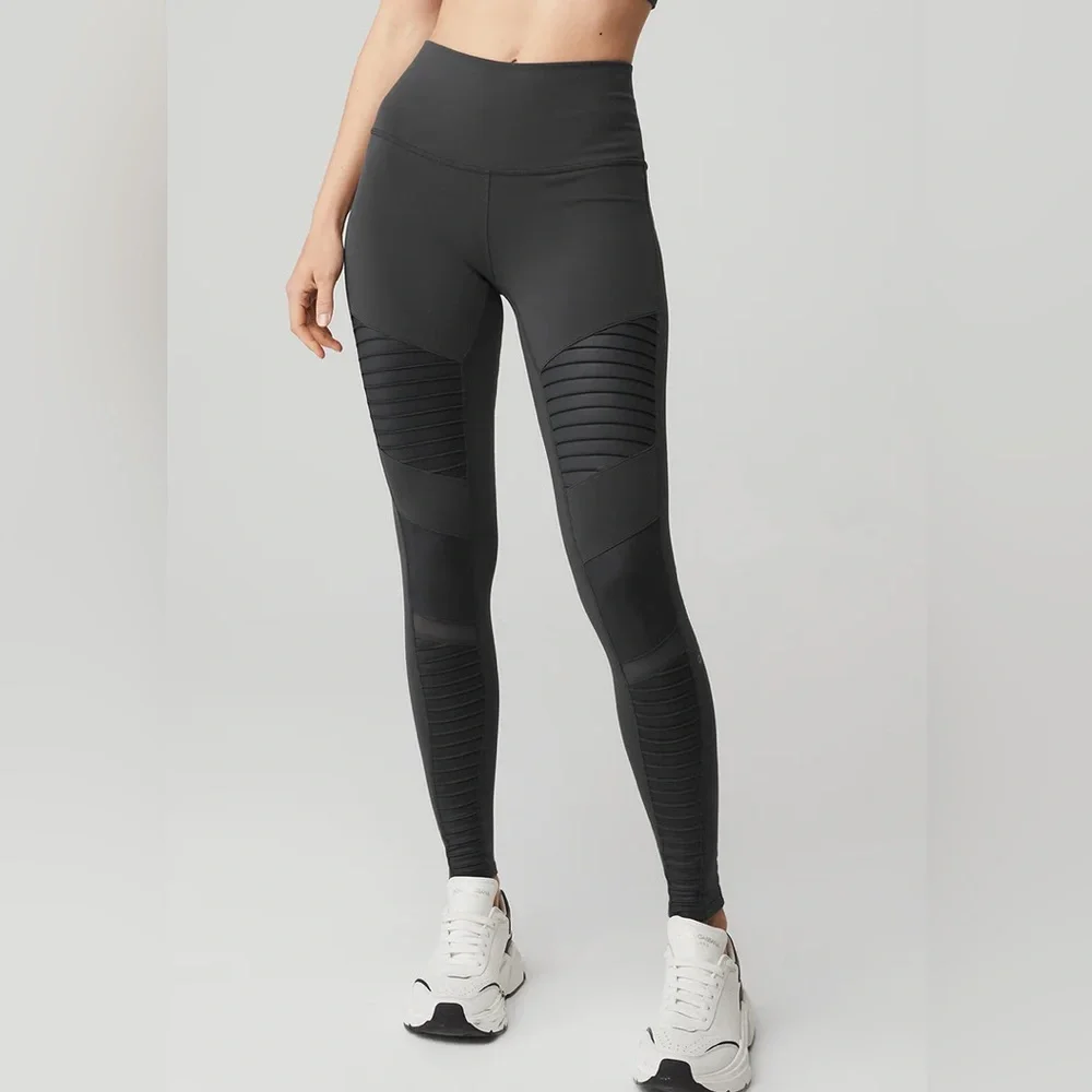 Super Flattering ALO Yoga High-Waist Moto Legging